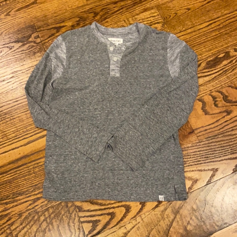 Long sleeve grey Sovereign Code Henley